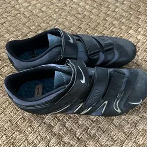 Nike | Shoes | Nike Specialized Clip In Bicycle Shoes  display picture 3